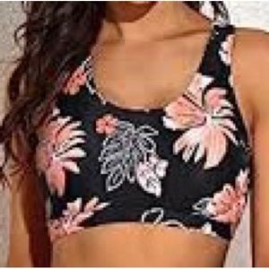 YONIQUE BATHING SUIT TOP ONLY NEW